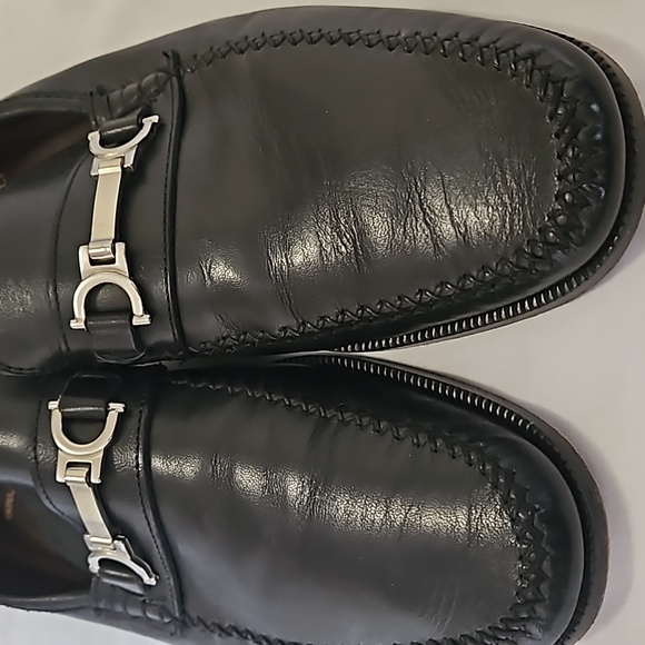 Bruno Magli loafers. - Picture 2 of 7